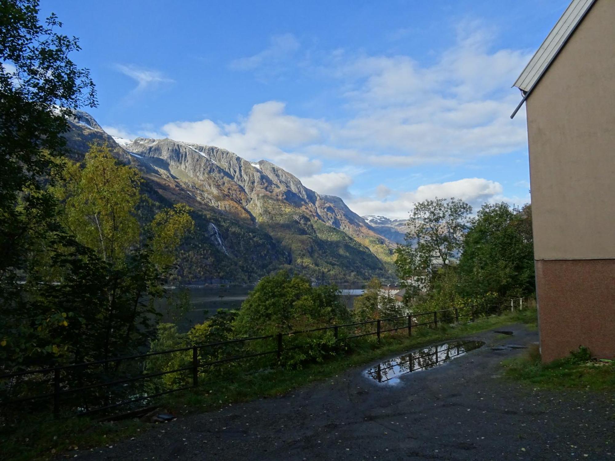 Fjordshelter Vintage Townhouse Apartment Tyssedal Exterior photo